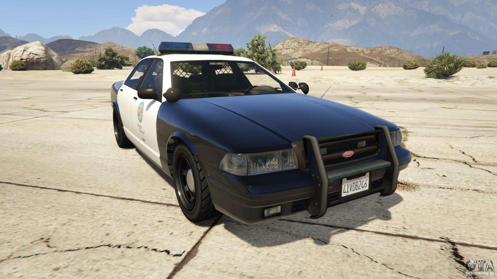 GTA 5 Vapid Police Cruiser - вид спереди